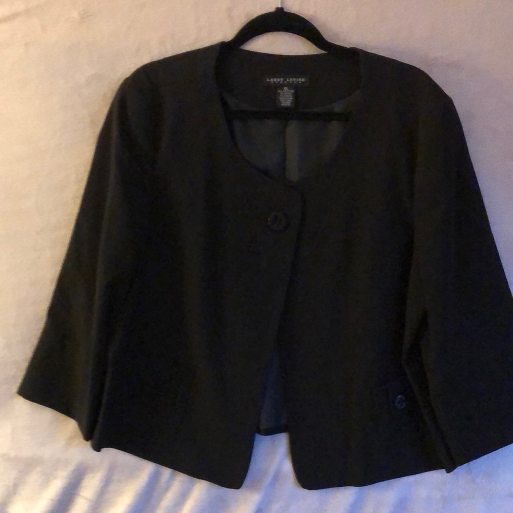 Black dress jacket, very good condition